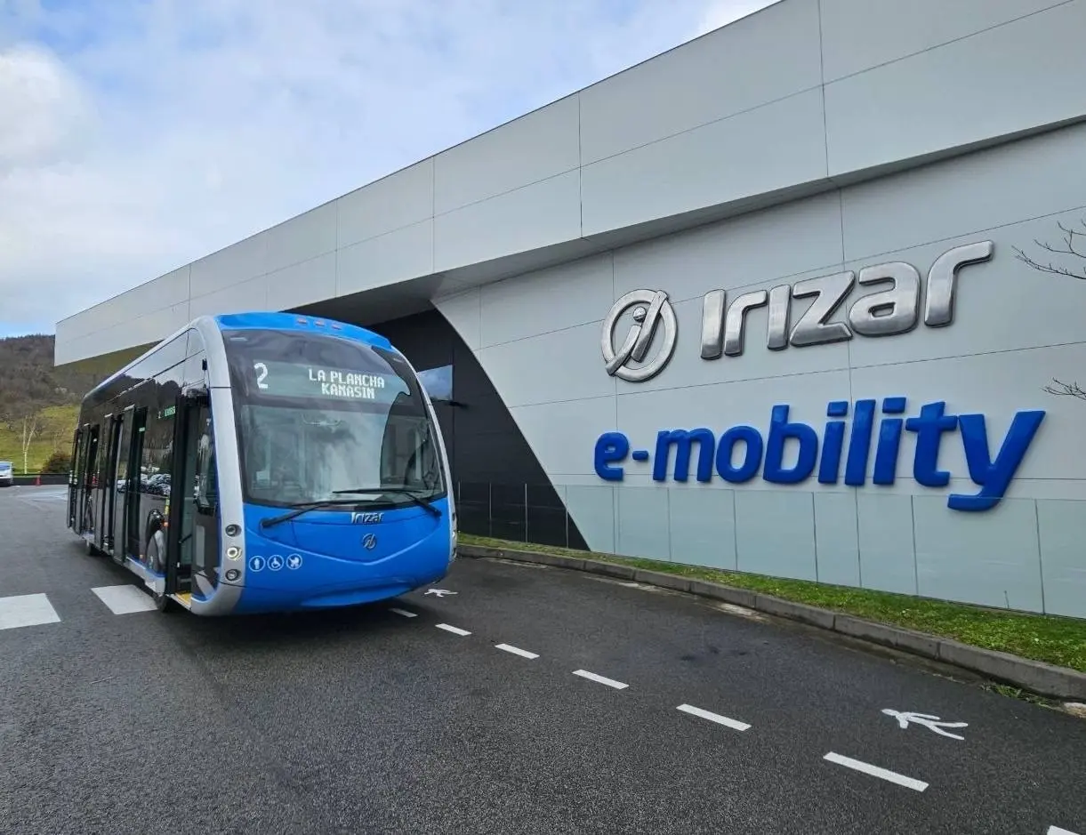 Los vehículos son enviados desde la fábrica de Irizar e-mobility en Alduna, España Fotos: Cortesía