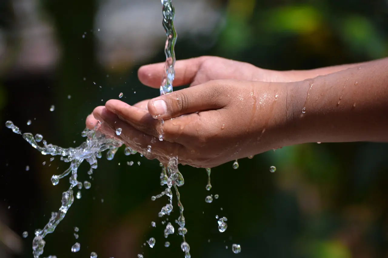 Los siguientes consejos te pueden ayudar a administrar bien el agua. Imagen Ilustrativa.