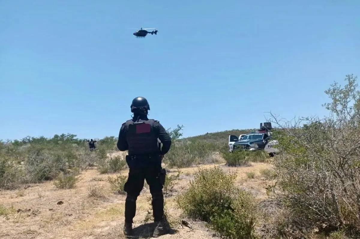 Elementos de Fuerza Civil se enfrentan a presuntos delincuentes en el municipio de Higueras, Nuevo León. Foto: Facebook Fuerza Civil