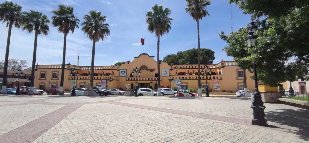 Cerca de la mitad de los negocios cierran en Ramos Arizpe en este periodo vacacional. (Fotografía: Claudia Almaraz)