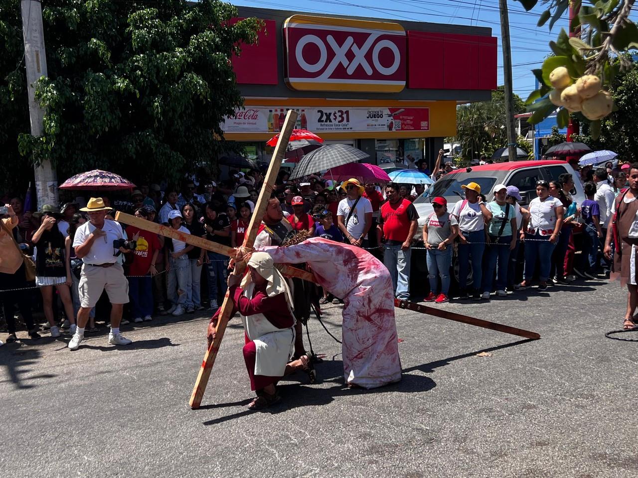 Viacrucis viviente de Pacabtún. Foto: Irving Gil