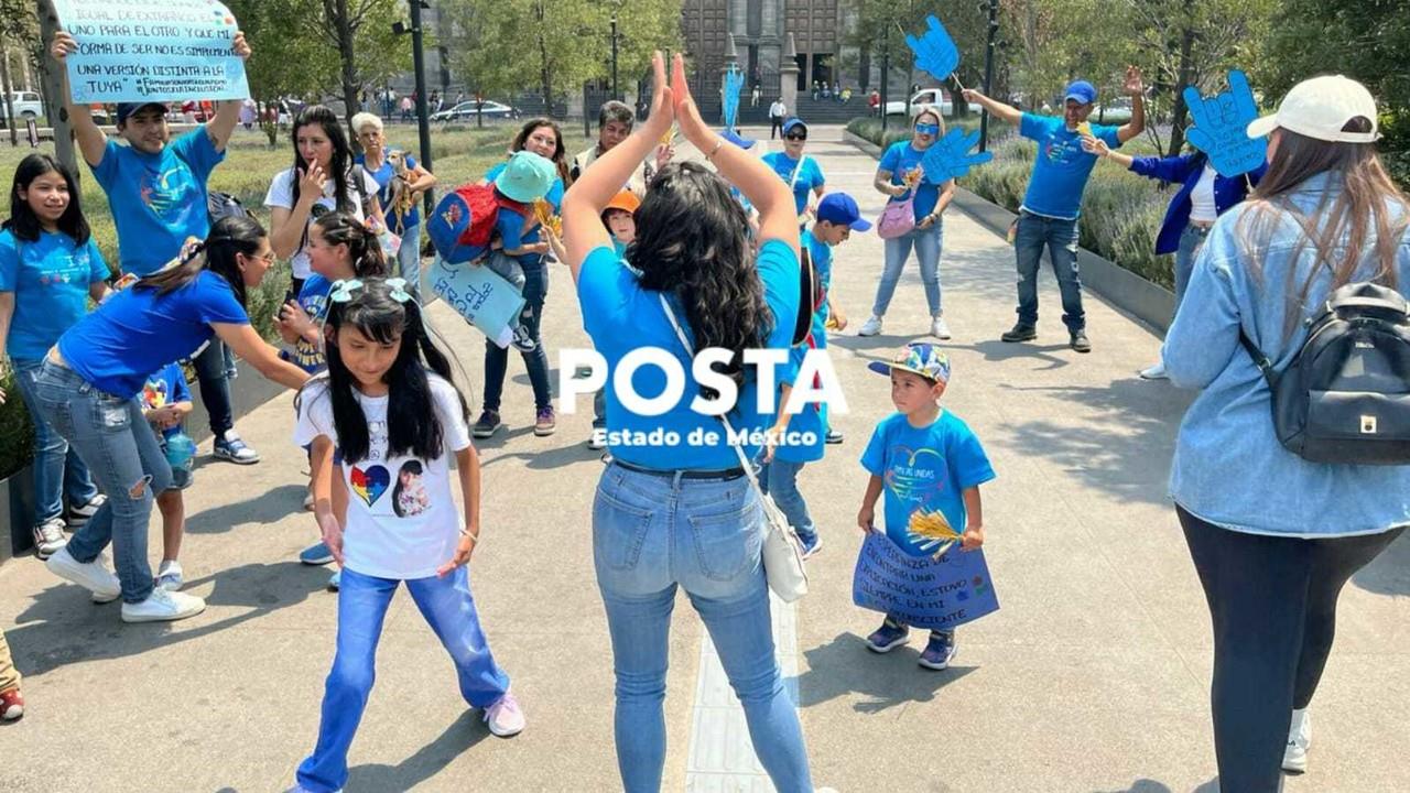 Con una marcha para concientizar sobre el autismo y exigir la inclusión conmemoraron el Día Mundial de esta condición. Foto: Alberto Dzib