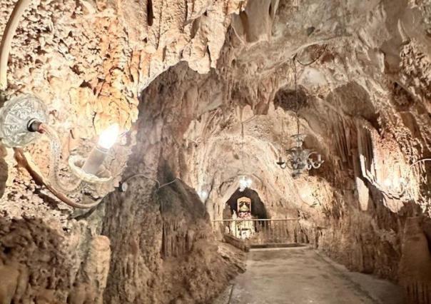 Explorando maravilla subterránea las Grutas de García: Andares de David Dorantes