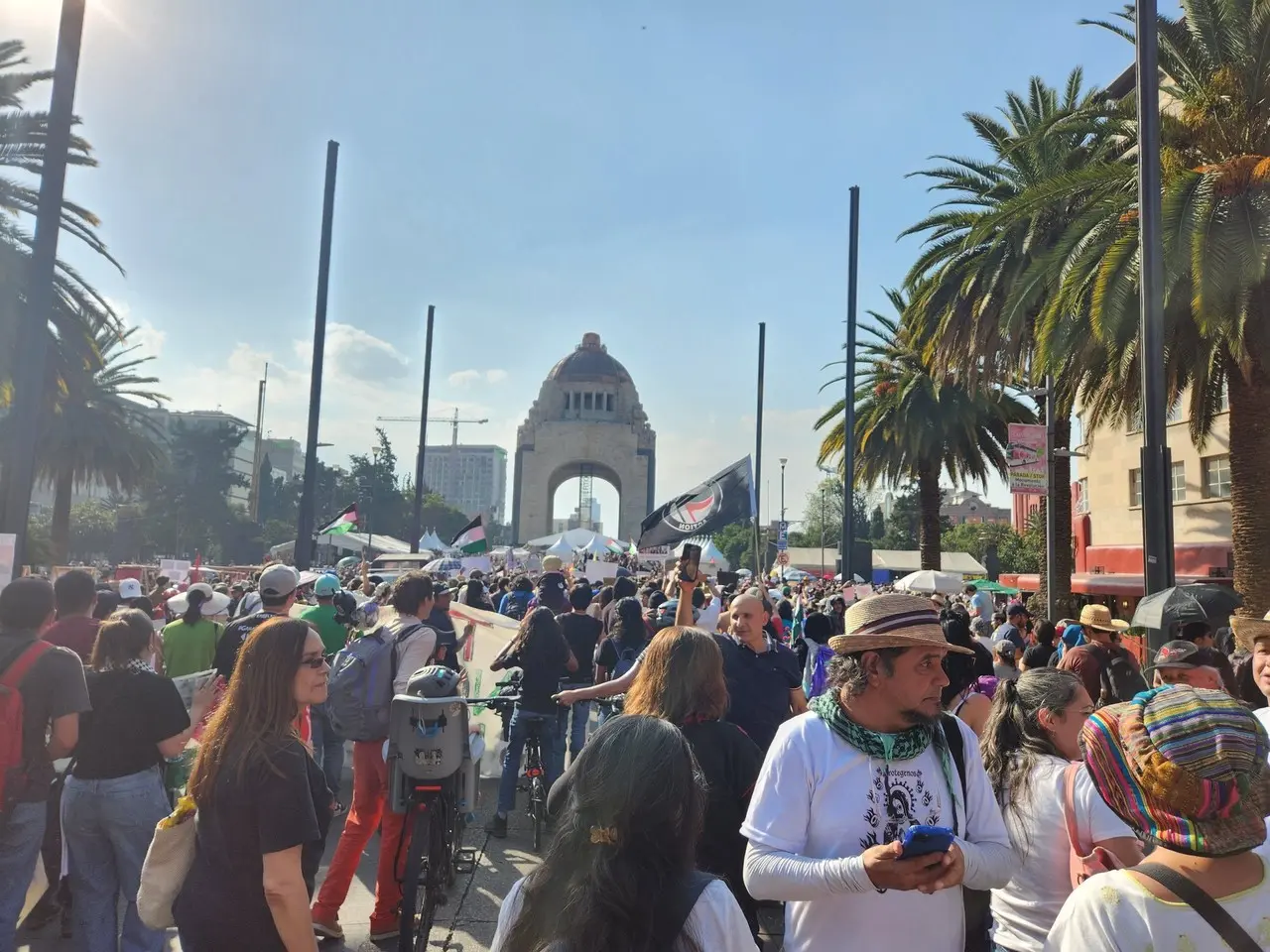 ¿En domingo?, conoce las marchas y bloqueos de este 7 abril en la CDMX. Foto: @MaElenaMorera