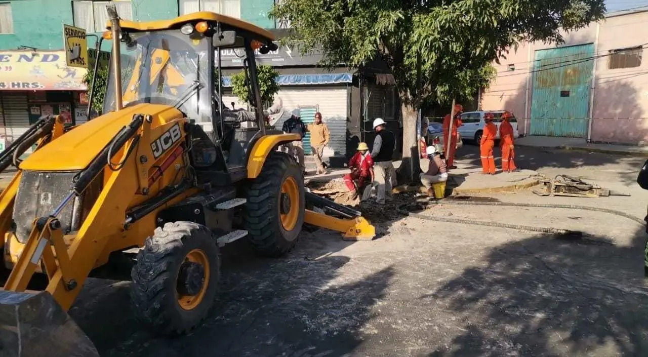 Localizan presunta toma clandestina de combustible en Nezahualcóyotl. Foto: Gob. Nezahualcóyotl