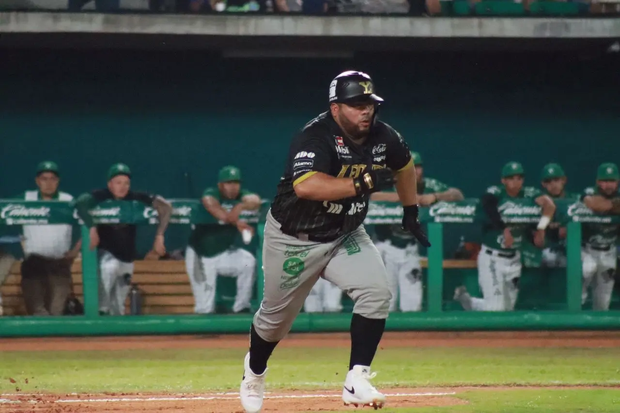 En un gran encuentro, los Leones de Yucatán lograron imponerse por la mínima de 1-0 ante los Olmecas de Tabasco en el penúltimo juego de la serie.- Foto de Alejandro Zapata