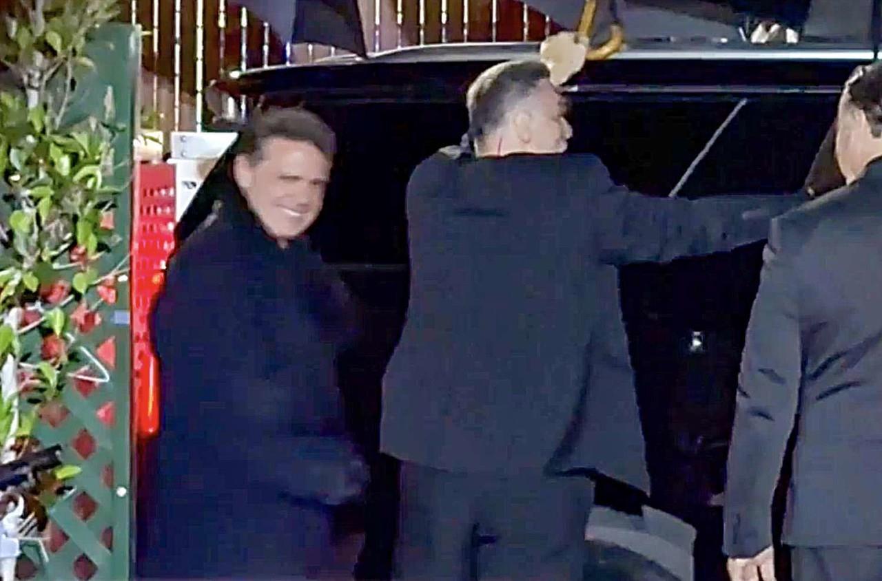 Luis Miguel comenzó festejo con su hija Michelle en LA / Foto: Especial