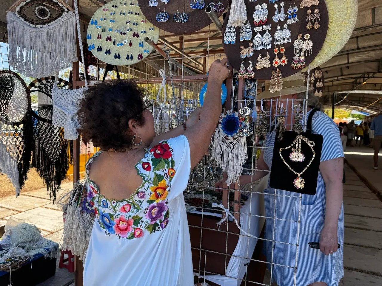 Mérida en Domingo, estrena la nueva sede en el parque de Santa Ana. Foto: Irving Gil