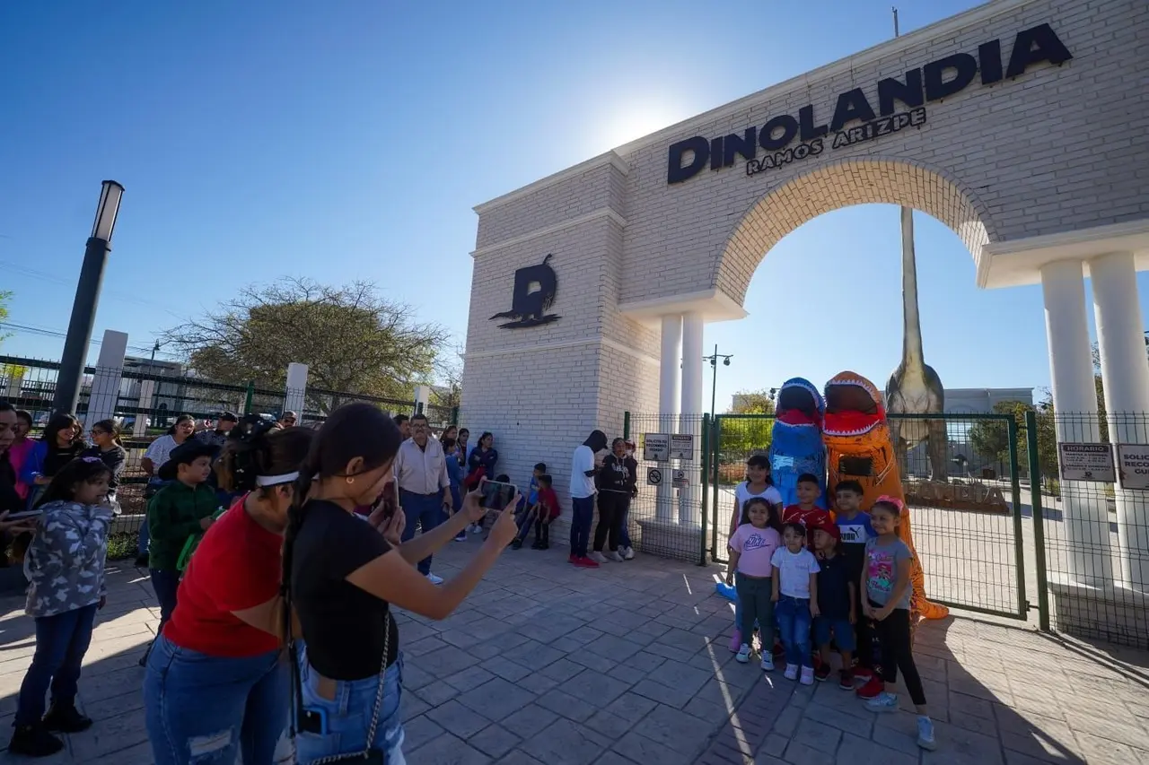 Dinolandia es un parque temático de dinosaurios robotizados. (Fotografía: Archivo)