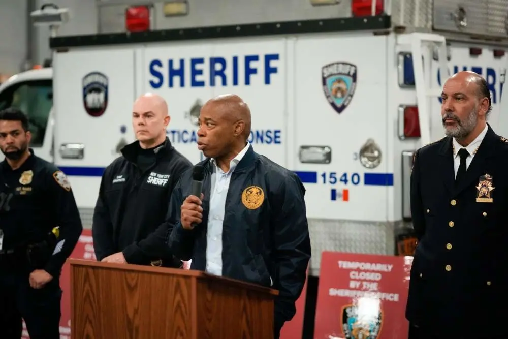 El alcalde de Nueva York afirma que Rikers Island podría recibir a Donald Trump en caso de ser sentenciado a prisión. Foto.  @NYCMayor