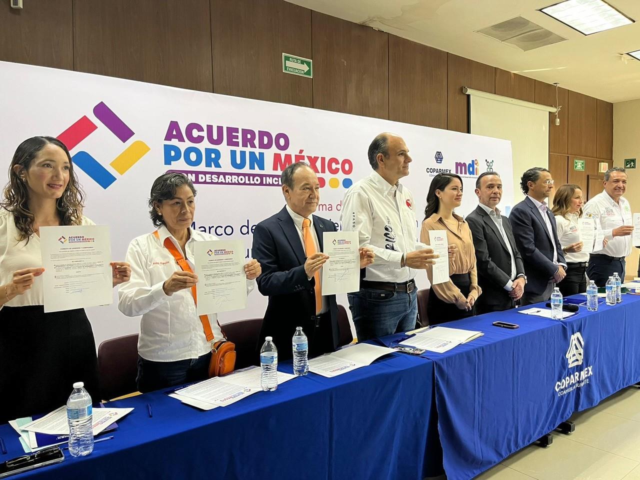 La firma del acuerdo se llevó a cabo en el auditorio de UANE. (Fotografía: Marco Juárez)