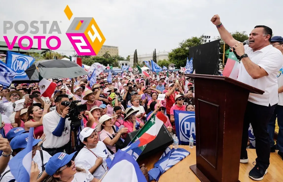 El candidato a la gubernartura de Yucatan por el PAN, Renán Barrera Concha, participó en la concentración que se realizó el pasado domingo en el Monumento a la Patria.- Foto cortesía