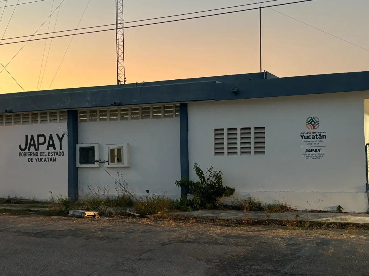 Cárcamo de la Japay, en la colonia García Ginerés. Foto: Alejandra Vargas