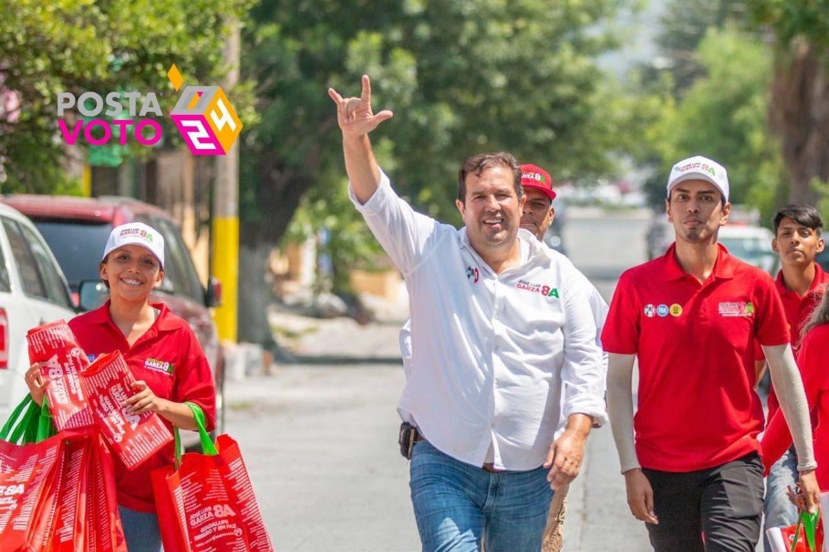 José Luis Garza Ochoa, candidato a la Alcaldía de Guadalupe por la coalición PRI, PAN y PRD por calles del municipio. Foto: Coalición PRI, PAN y PRD