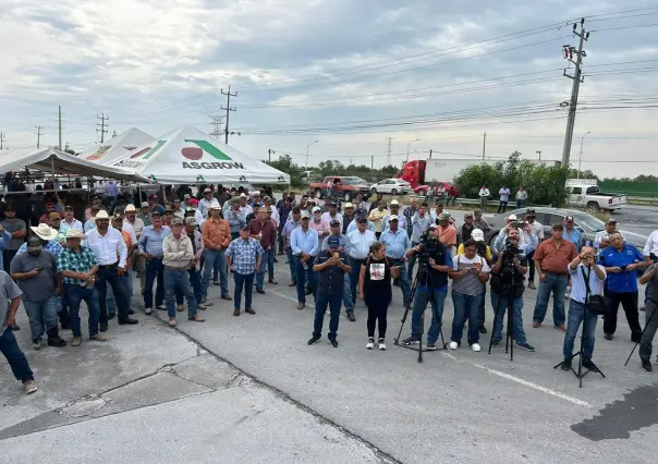 Manifestación de agricultores por crisis en la economía del campo