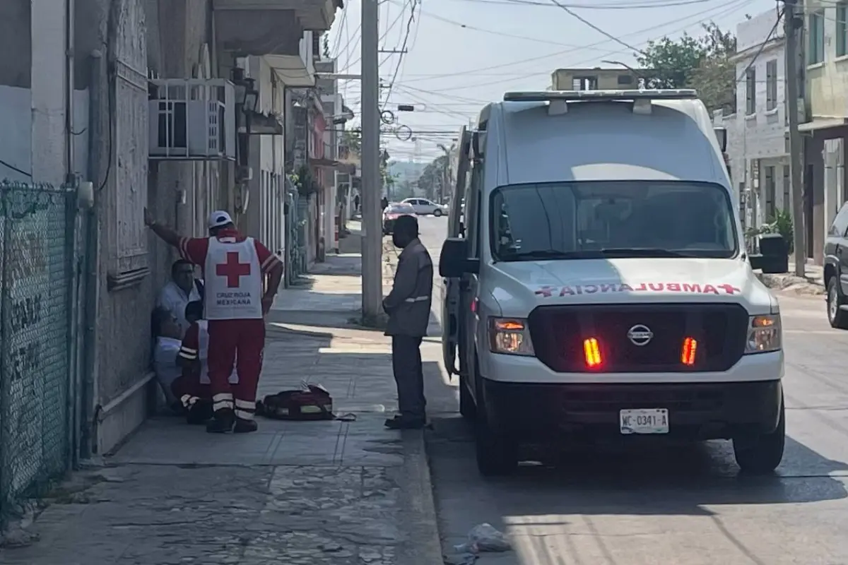 La onda de calor ha arrojado múltiples casos de deshidratación, insolación, golpe de calor e incluso muertes a lo largo de Tamaulipas. Foto: Axel Hassel