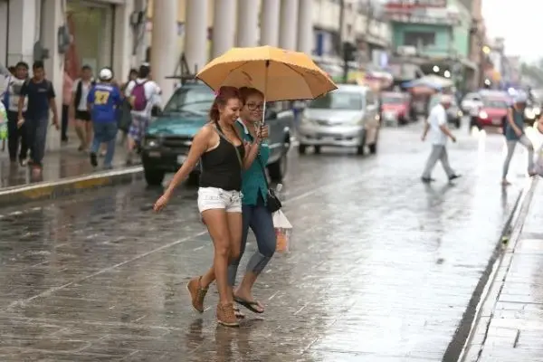 Formación de la Vaguada Maya podría traer lluvias dispersas este fin de semana. Foto: Redes sociales