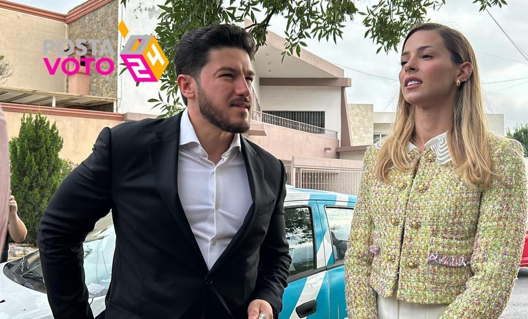 Acude Mariana Rodríguez a votar acompañada de su esposo Samuel García. Foto. Armando Galicia