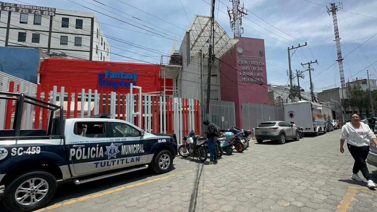 Profesor de Tultitlán trasladado a reclusorio por abuso a menores.  Foto: POSTA