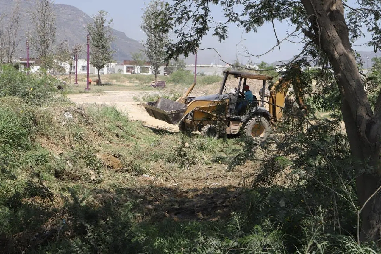 García realiza acciones preventivos ante lluvias. Foto. Gobierno de García.