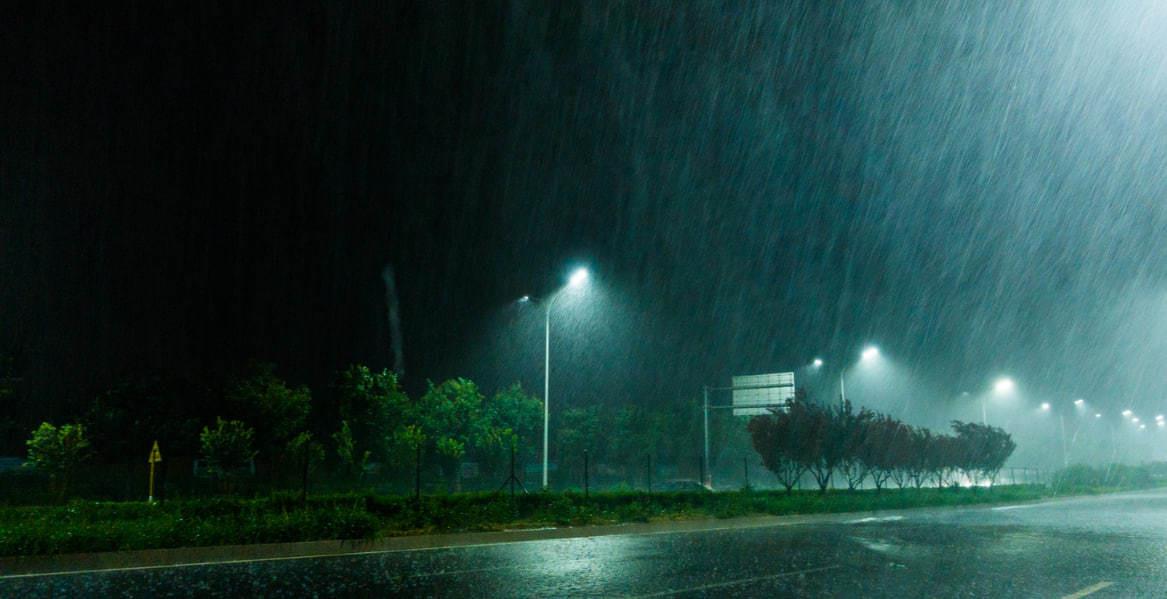 Las probabilidades de lluvia varían desde un 60% hasta un 85% en algunas regiones para el próximo miércoles. (Fotografía: Canva)