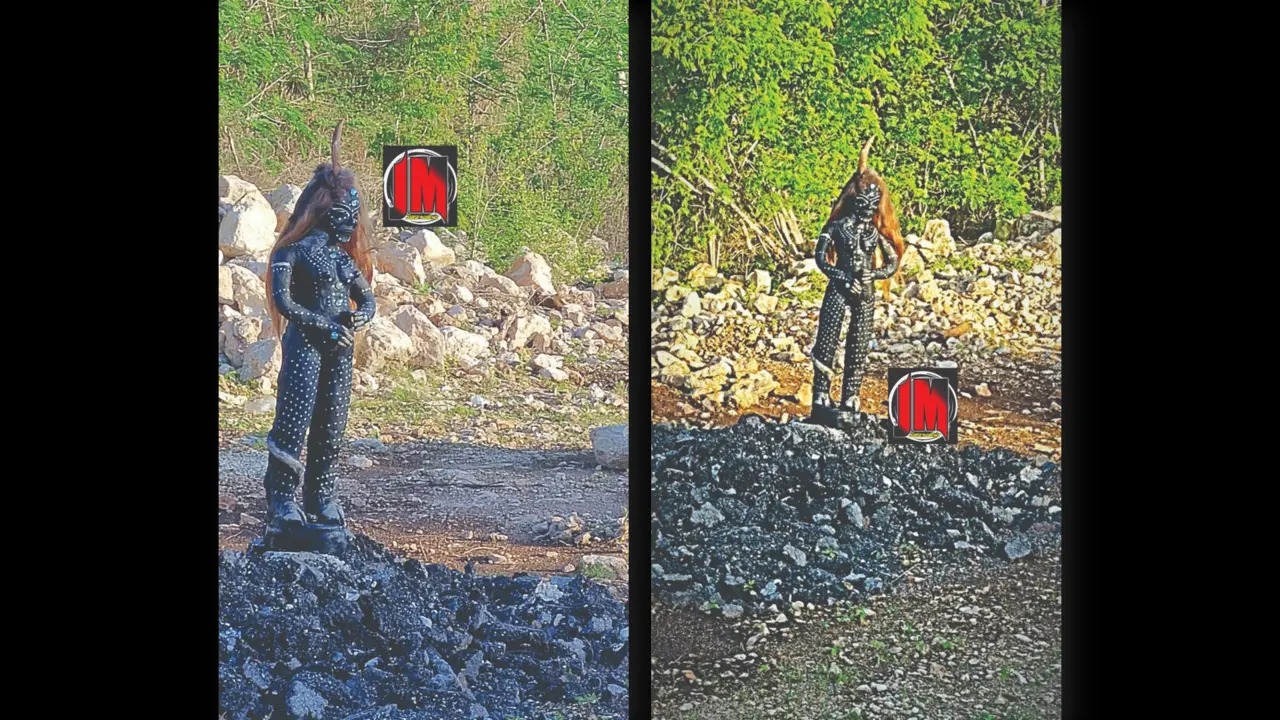 La estatuilla se encontraba colocada a un lado de la carretera Foto: Redes sociales