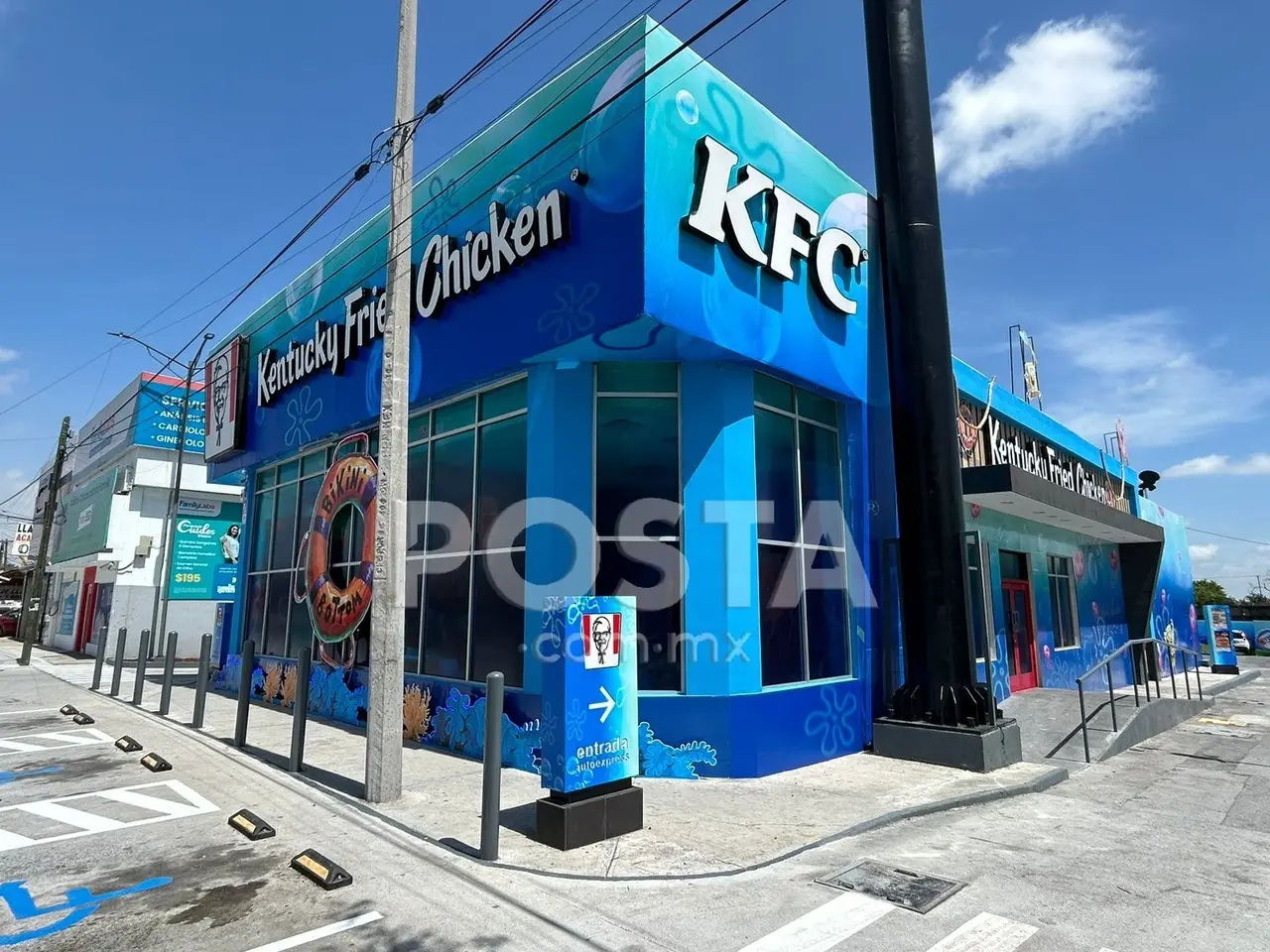 KFC con temática de Bob Esponja en Monterrey. Foto: Jorge López