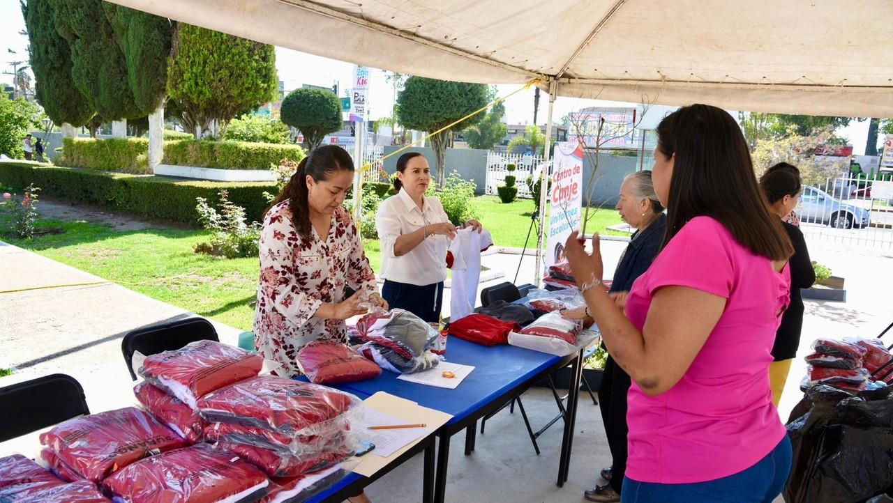 Ya está activo en la SEED el módulo de canje para cambiar uniformes escolares. Foto: Cortesía.