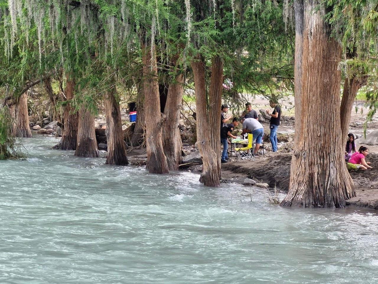 Sancionarán a personas si no siguen recomendaciones de evitar meterse en ríos o arroyos. Foto. Cortesía