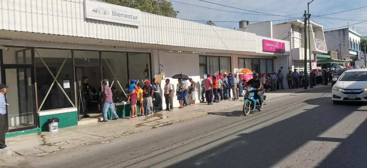 El monitoreo del estado de salud de los adultos mayores continúa siendo una prioridad para las autoridades.