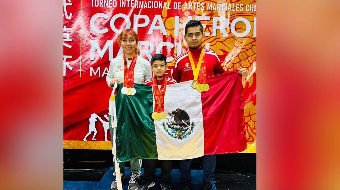 Fotografía de los atletas coahuilenses que participaron en el Mundial de wushu-kung fu. (Fotografía: Inedec)