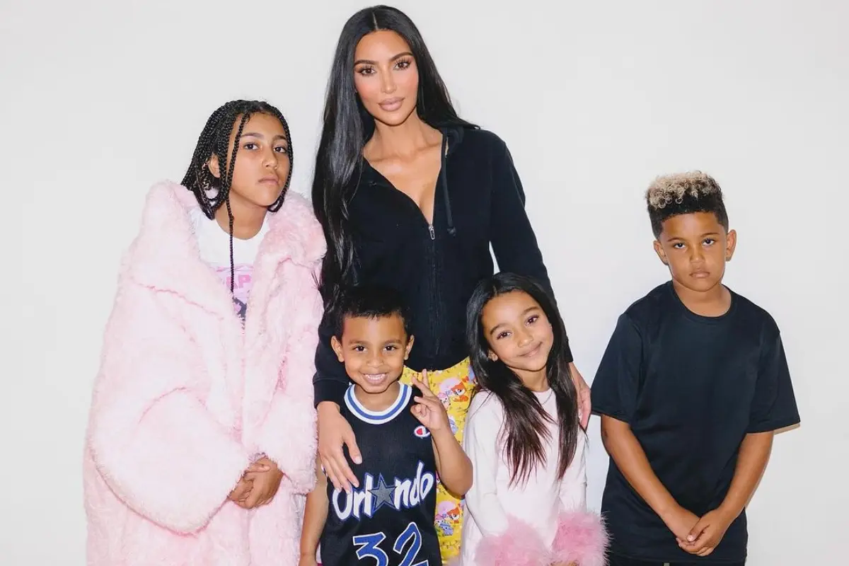 Kim Kardashian y sus hijos, Foto: Instagram @kimkardashian