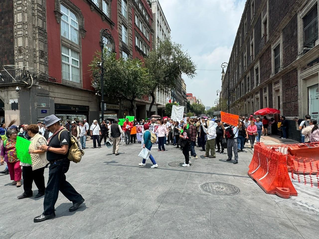 Distintas personas se concentraron en el corazón de la CDMX. Foto: Ramón Ramírez