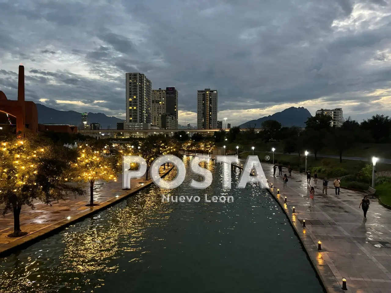 Paseo Santa Lucía en Monterrey. Foto: Diego Beltrán