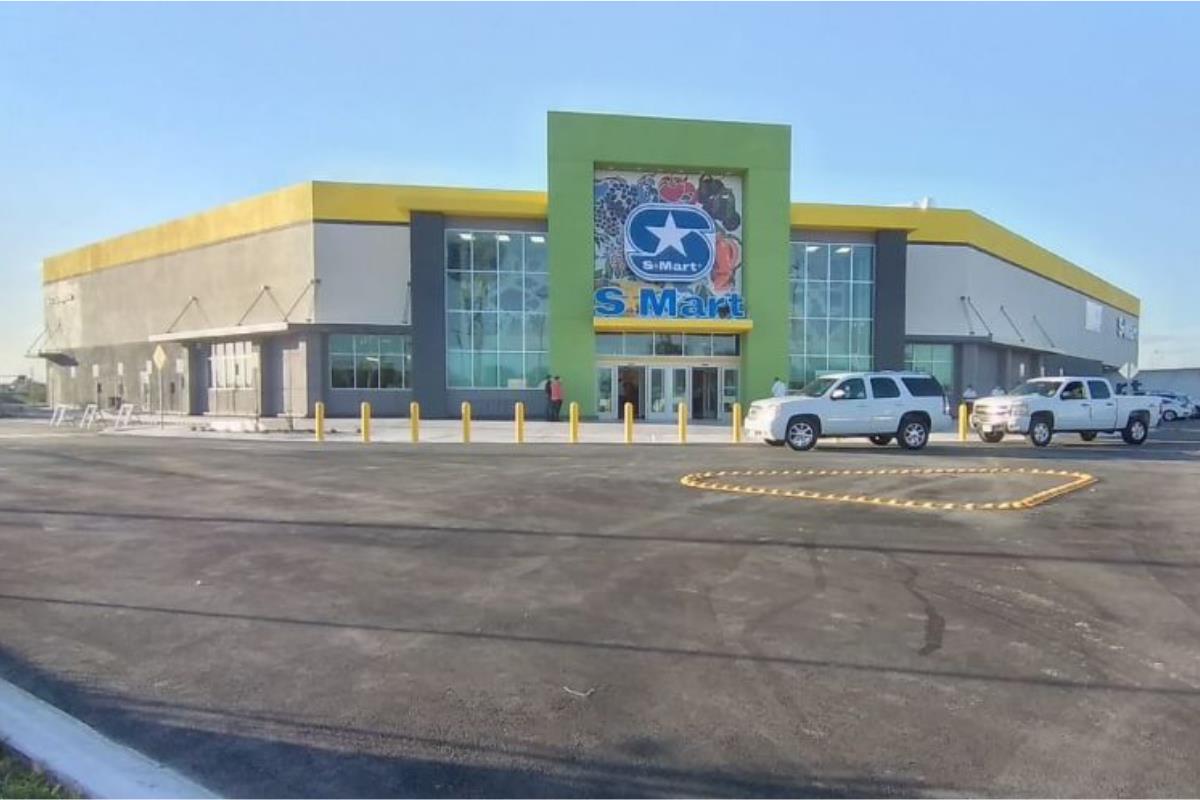 Sucursal de SMART en Nuevo Laredo. Foto: Carlos García