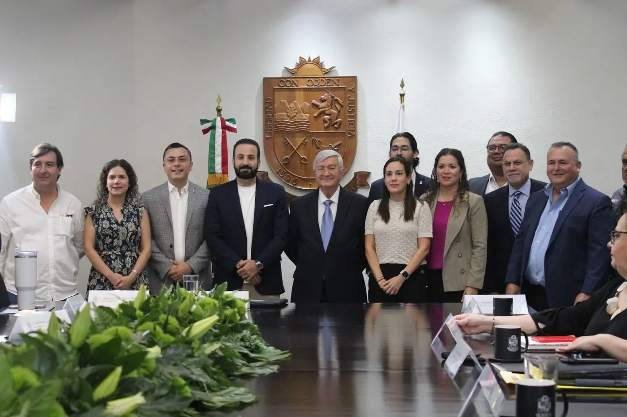 Integrantes de proceso de transición de San Pedro. Foto: Gobierno de San Pedro