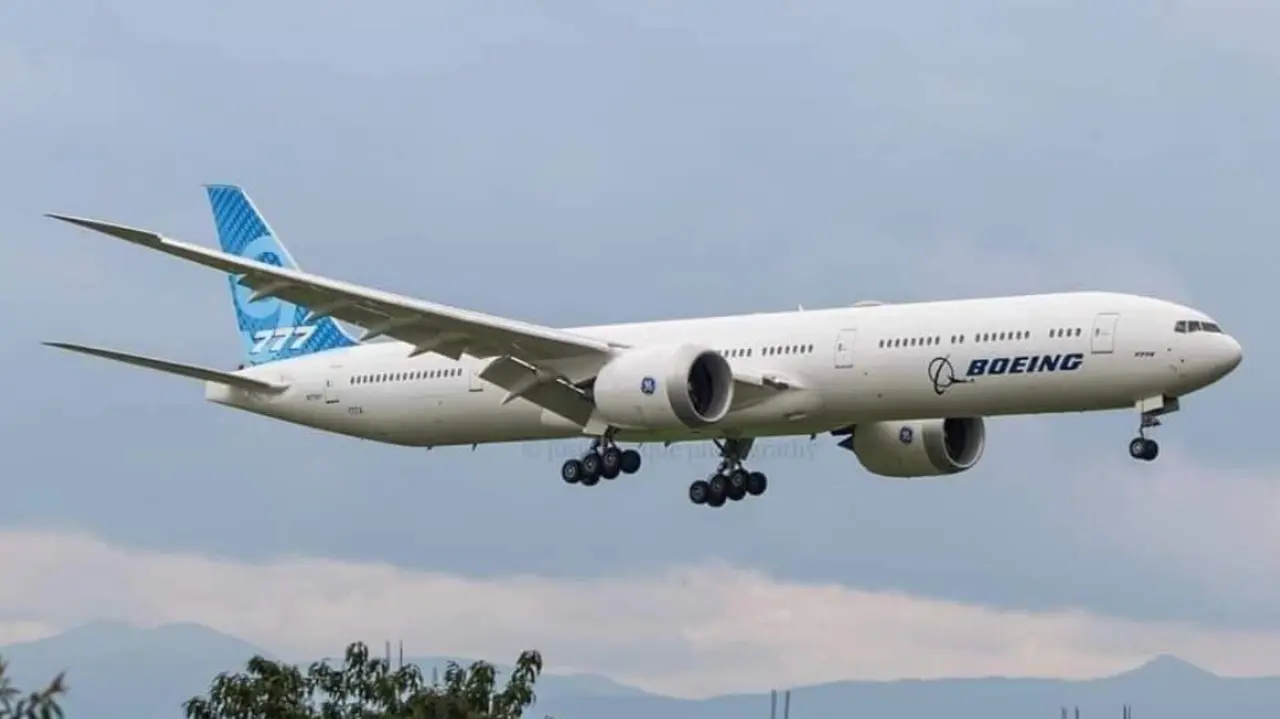 Boeing 777-9 Realiza Pruebas en Toluca y Causa Asombro. Foto: Especial