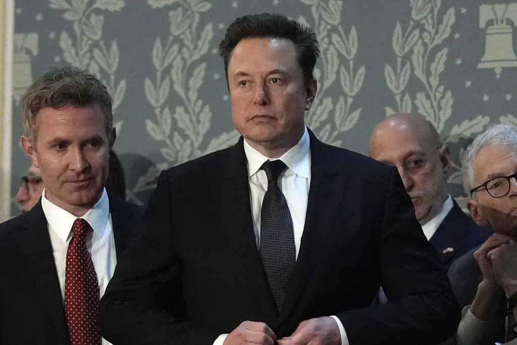 Elon Musk llega a una reunión conjunta del Congreso en el Capitolio, en Washington, el 24 de julio de 2024. (AP Foto/Julia Nikhinson, Archivo)