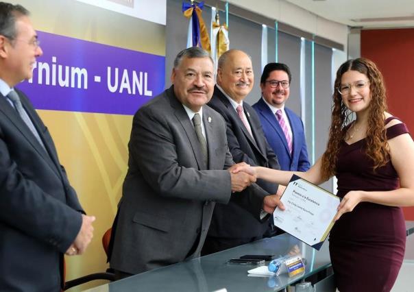 UANL y Ternium premian el mérito académico con el Premio a la Excelencia