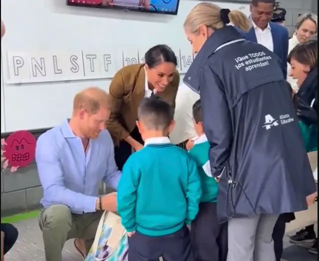 El príncipe Enrique y Meghan Markle visitan Cartagena. Foto. Twitter