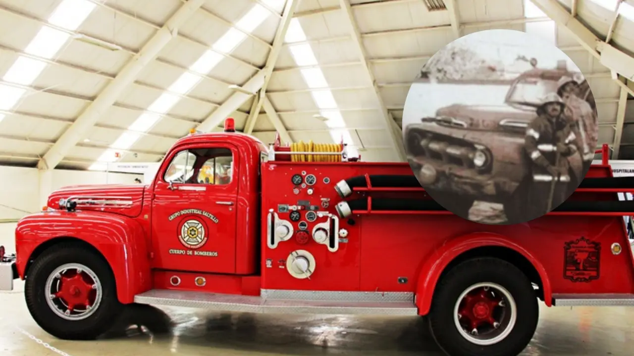 Gran Rojo camión clásico de bomberos de Saltillo / Foto: La Hermandad de Bomberos de Saltillo