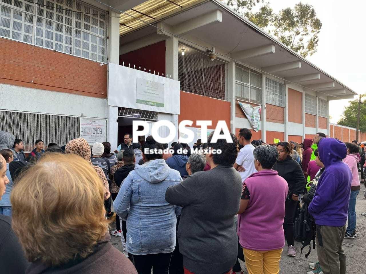 En Ecatepec se implementó un operativo de seguridad para el regreso a clases. Imagen: POSTA