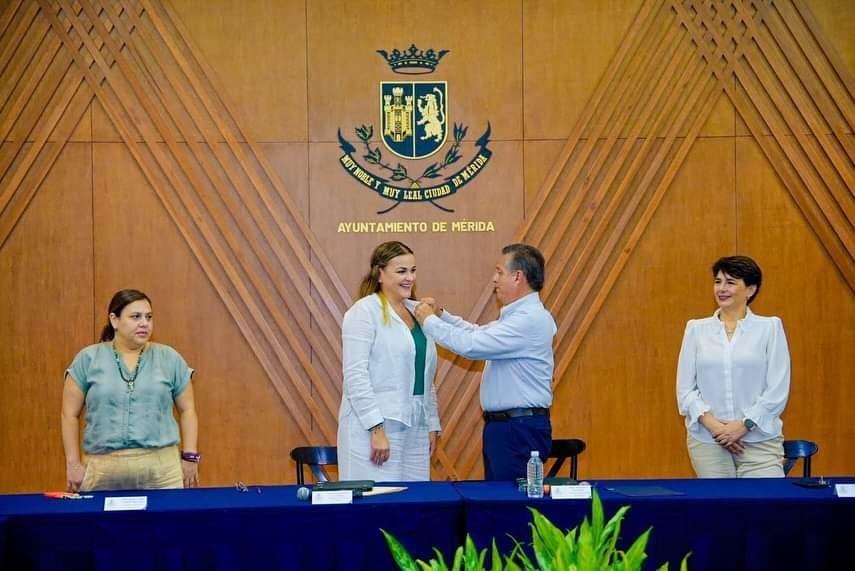 Cecilia Patrón expresó su compromiso de trabajar por Mérida desde el primer minuto. Foto: Cortesía