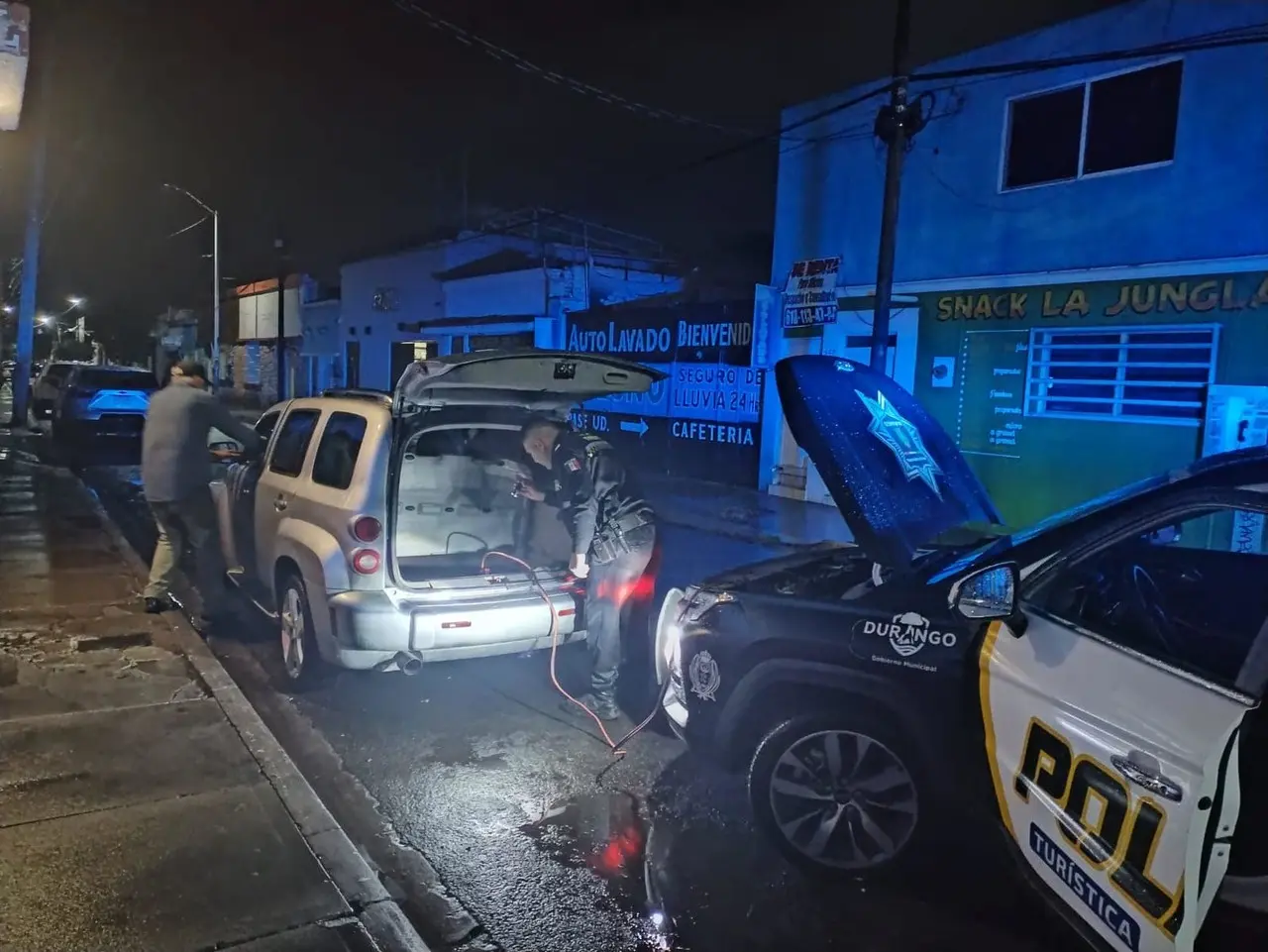 Hombre fue detenido por agredir a su familia en Monterrey. Foto. Policía de Monterrey