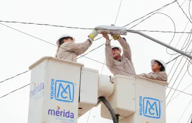 Inician cambios de luminarias en colonias y comisarías de Mérida, Yucatán