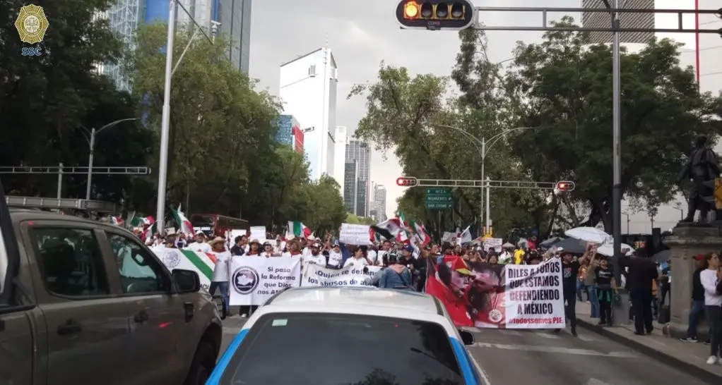 Manifestaciones por reforma al Poder Judicial. Foto: @OVIALCDMX