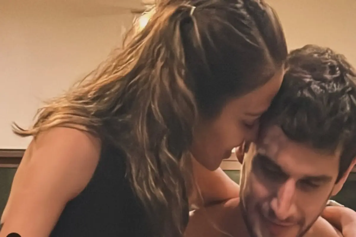 Adrián Marcelo y su esposa Foto: Instagram @adrianmarcelo10