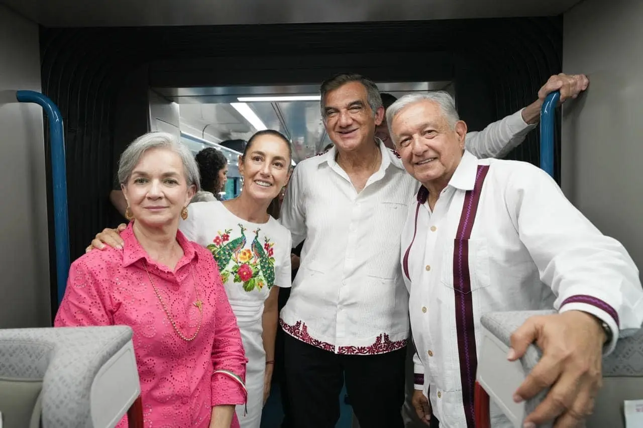 Inaugurando el Tren Maya de Cancún. Foto: gobierno de Tamaulipas