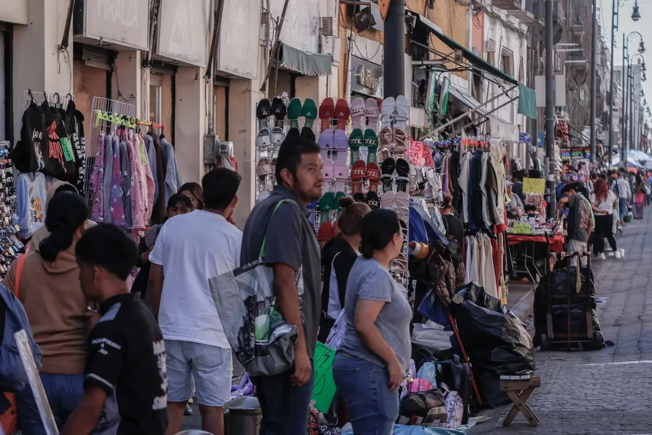 Comerciantes en Puebla. Foto: Carlos Rocha