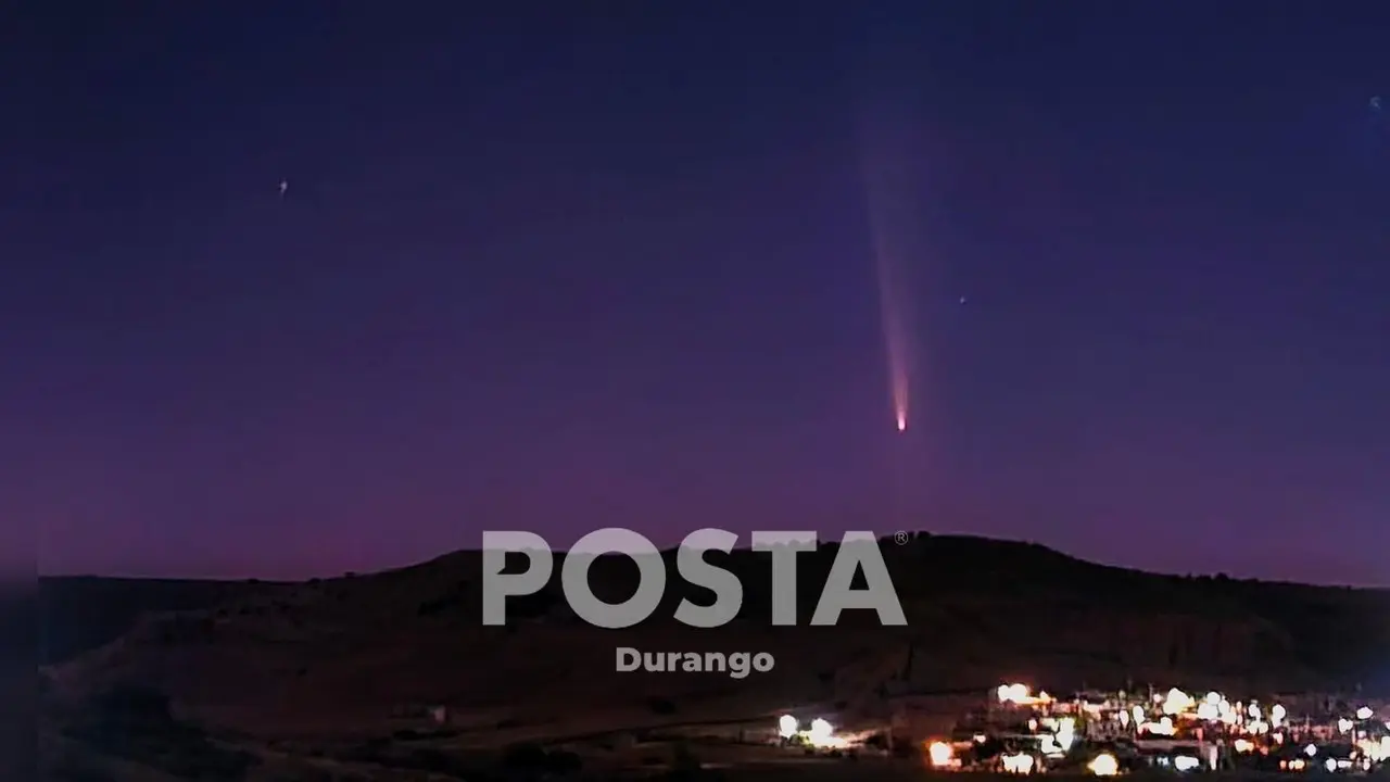 Cometa del Siglo captado al sur de la ciudad de Durango. Foto: Luis Lozano.